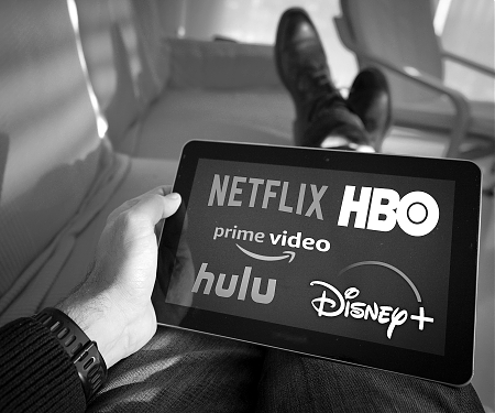 Going Swimmingly : Streaming Continues to Grow Among Consumers