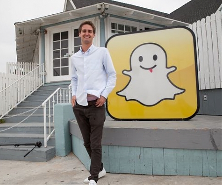 Snapchat Ad Sales to Reach $935 Million Next Year