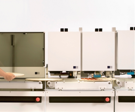 Picnic Unveils Pizza-Making Robot - Here’s How It Delivers 300 Pies/Hour