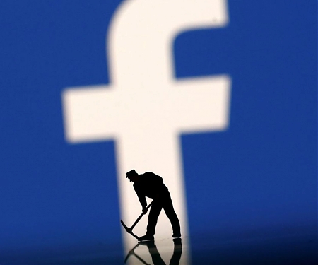 (Patent) A Facebook Patent would Use your Family Photos to Target Ads