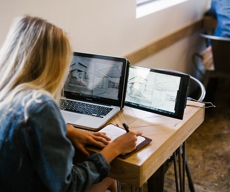 Duo Adds a Slide-Out Second Screen to Laptops
