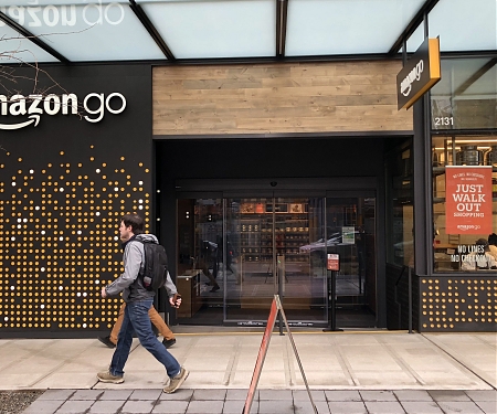 Amazon’s Checkout-Free Grocery Store Is Opening to the Public