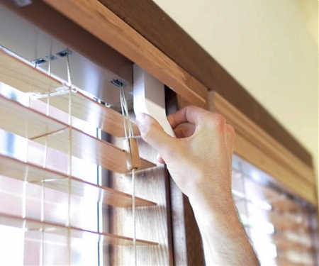 FlipFlic Will Make Your Blinds Respond To The Sun