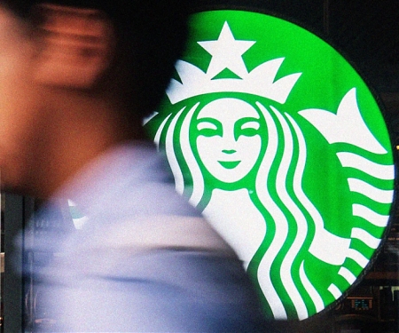 This New Starbucks Looks an Awful Lot Like WeWork But Without the Monthly Rent