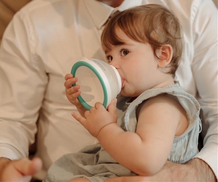 A Tired Dad and His Hungry Infant Led to a Radical New Baby Bottle - Nanobebe
