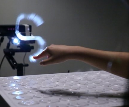 (Video) Interactive 3D Fog Display