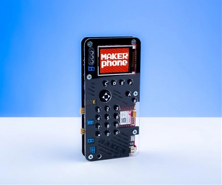 The Makerphone : From Consumer Electronics to Creator Electronics