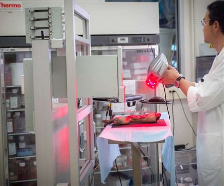 (Paper) Mobile Bedside Bioprinter Can Heal Wounds