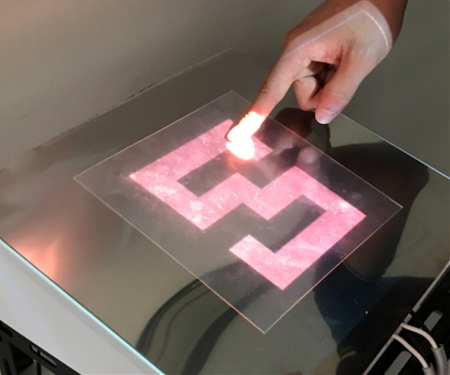 (Video) StickyTouch : An Adhesion Changeable Surface