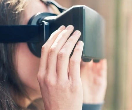 (PDF) PwC - The VR Advantage : How Virtual Reality is Redefining Soft-Skills Training