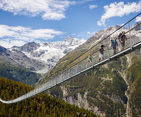 (Video) World's Longest Pedestrian Suspension Bridge Opens in Switzerland