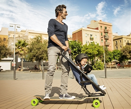 (Video) Quinny Longboard Stroller Might be the Most Exciting Way to Get Around with a Child