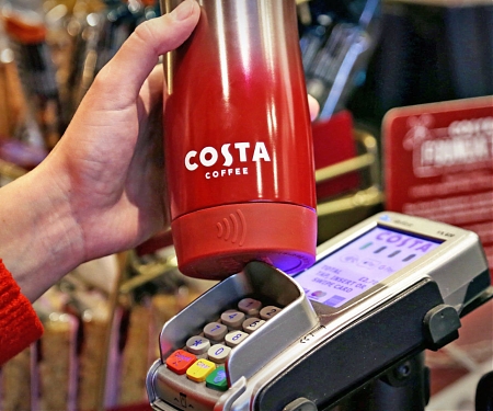 This Reusable Coffee Cup has Contactless Payments Built In