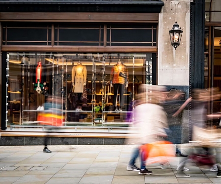 The Red-Hot Retail Real Estate Market, in 6 Charts