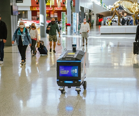 Autonomous Robots are Now Delivering Food in a US Airport - Ottobot
