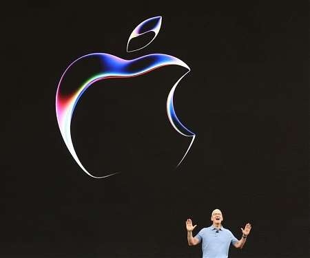 Apple Becomes The First Company To Hit A 43 Trillion Market Cap