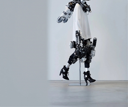 Ikeuchi Hiroto Sculpts Wearable Cyberpunk Fantasias from Gadgets