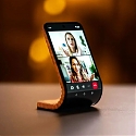 (Patent) Motorola Folding Phone Patent Suggests Hinge Adjustment Based on The User’s Movement