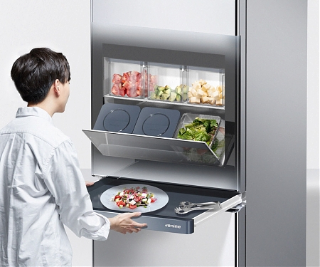 This Refrigerator Gives Us a Glimpse of Futuristic Integrated Kitchen