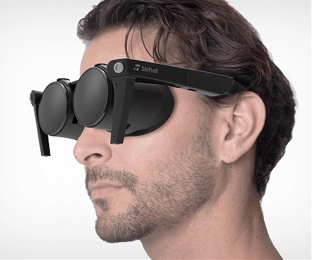 (CES 2022) Panasonic's VR Headset Looks Like Something a Metaverse