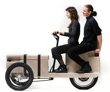 ZUV is an Electric Tricycle with a 3D Printed Chassis Made from Recycled Plastic
