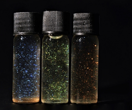 Sustainable, Plastic-Free Glitter for Use in The Cosmetics Industry