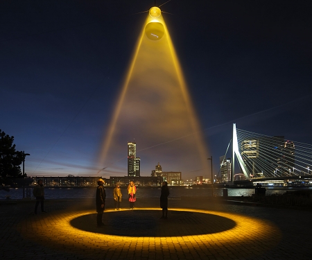 (Video) The World's First Urban Sun Cleans Public Spaces of the Coronavirus