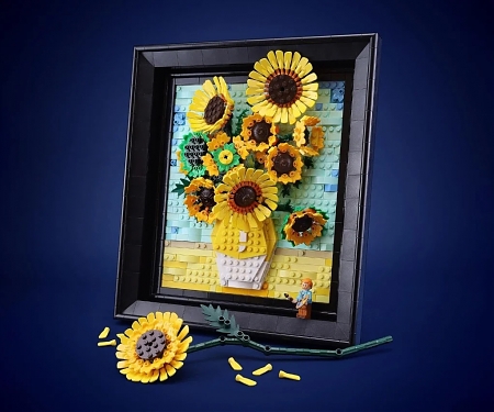 The LEGO Van Gogh Sunflowers Build Shows a Wonderful 3D Brick-Version of The Painting