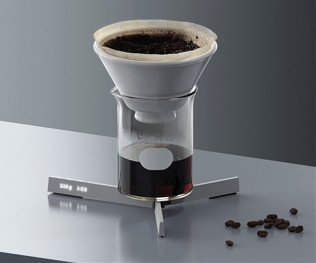 Award-Winning Minimal Weighing Scale Folds Down to a Fraction of Its Original Size - Bifur