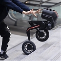 Dual-Wheel Balance Bot Flaunts Supreme Agility, Easily Clears Hurdles