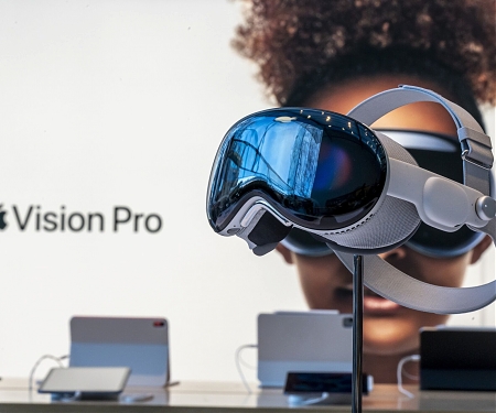 Apple’s Vision Pro Won’t Cross 500,000 Sales This Year, IDC Says