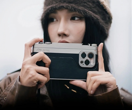 Modular Photography Kit Transforms The iPhone 16 Pro Into A Retro Camera