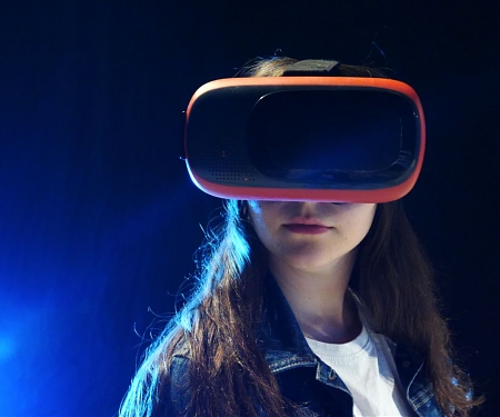 VR That Will Put You in The Center of the Dance