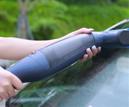 Portable Device Allows You to Wash Your Car Anywhere