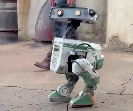 (Video) How Disney Packed Big Emotion Into a Little Robot