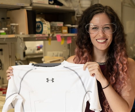 (Video) Rice’s Flexible Carbon Nanotube Fibers Woven Into Clothing