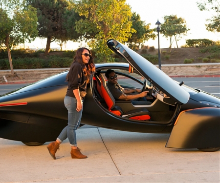 Aptera's Solar-Powered EV Goes From 0 to 60 MPH in 3.5 Seconds