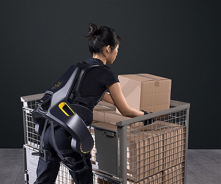 Apogee Exoskeleton – Smart Wearable Technology Helps Workers Carry Their Loads Easier