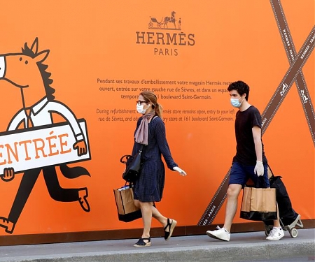 Strong Quarters by LVMH, Hermès & Kering Buoy Global Luxury