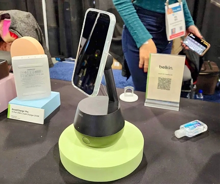 (CES 2024) Belkin's Auto-Tracking iPhone Stand is About to Make Tripods Obsolete