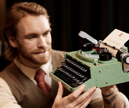 LEGO Gets Nostalgic with 2,000-Piece Classic Typewriter