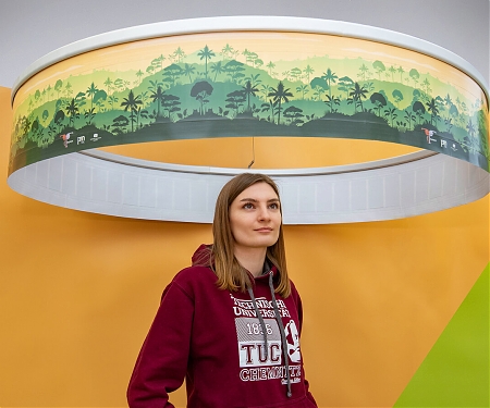 (Paper) Printed Paper Speakers Roll Into a Ring to Offer Surround Sound