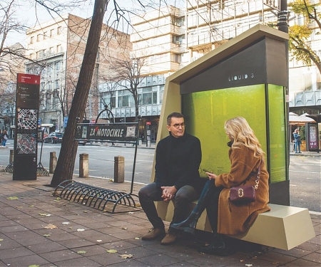 This 'Liquid Tree' in Belgrade is Fighting Back Against Air Pollution