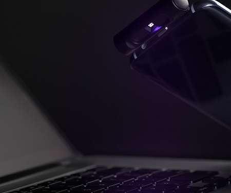 Cyclops Portable UV-C Sterilisation Accessory Is Powered by Your Smartphone