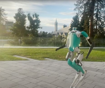 (Video) UC Berkeley’s Transformer-based Robot Control System