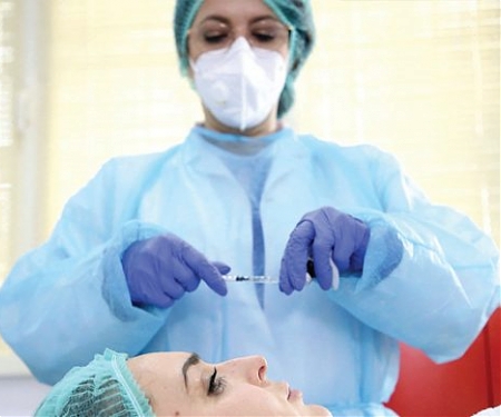 Covid-19 is Fuelling a Zoom-Boom in Cosmetic Surgery
