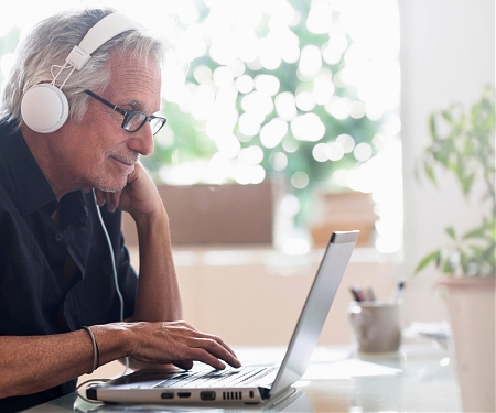 Prime Time for Boomers : Streaming Services Captivate Older Audiences