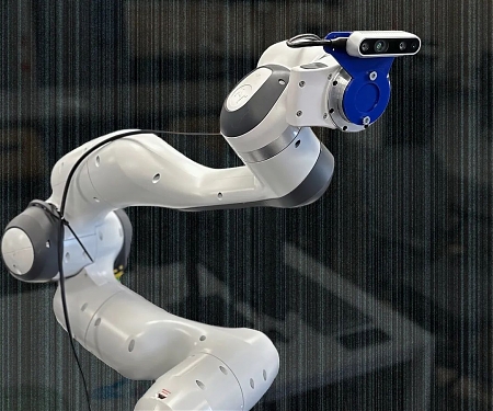 Robot Photographer Takes the Perfect Picture - PhotoBot