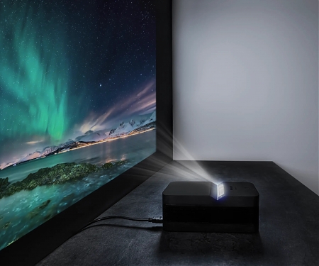 Philips Screeneo U4 - Ultra Short Throw Projector