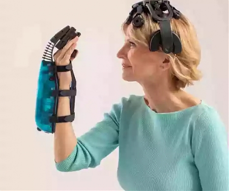 (Video) First Ever FDA-Approved Brain-Computer Interface Targets Stroke Rehab - The IpsiHand